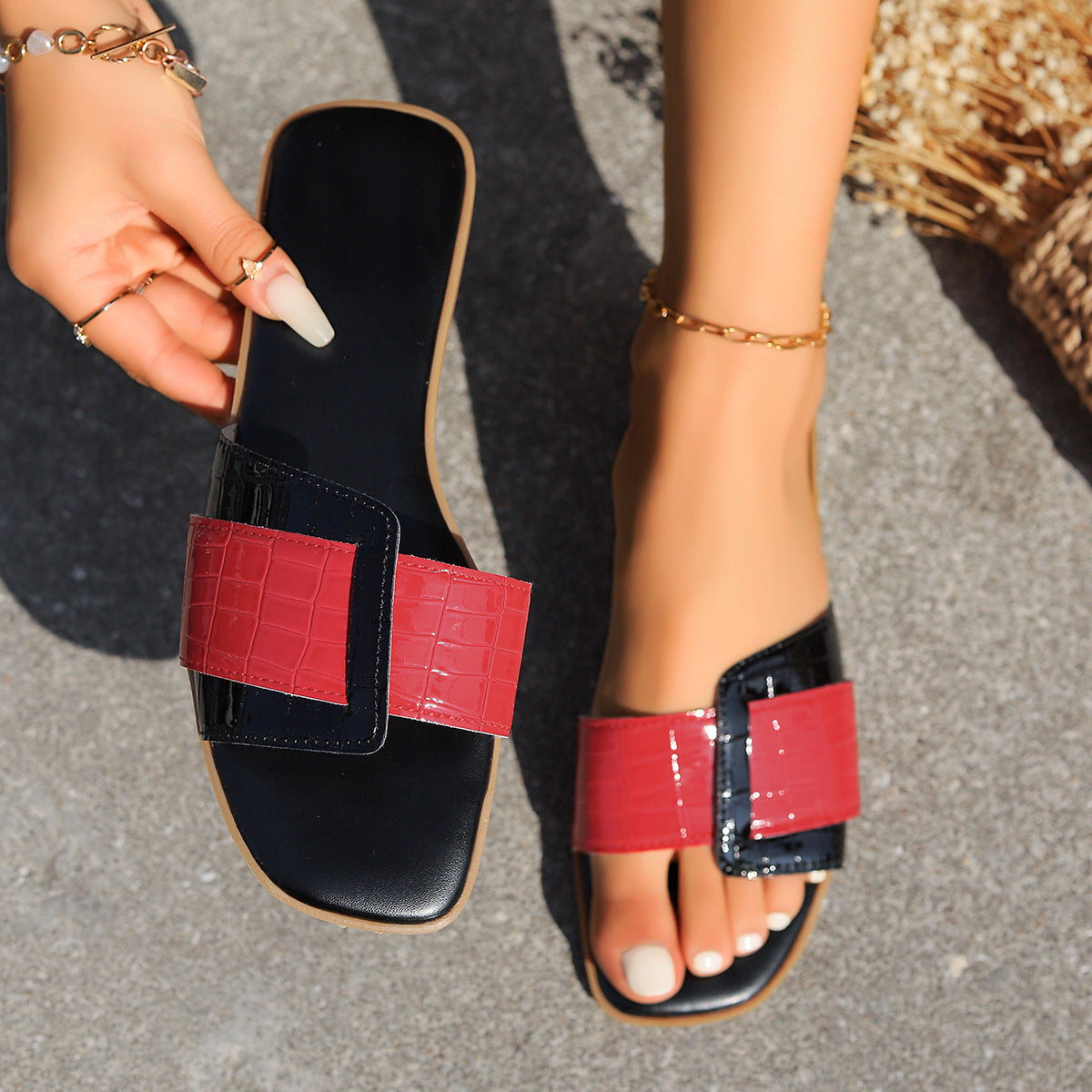 Women's Square  Slippers – Flat Heel & Chic Comfort