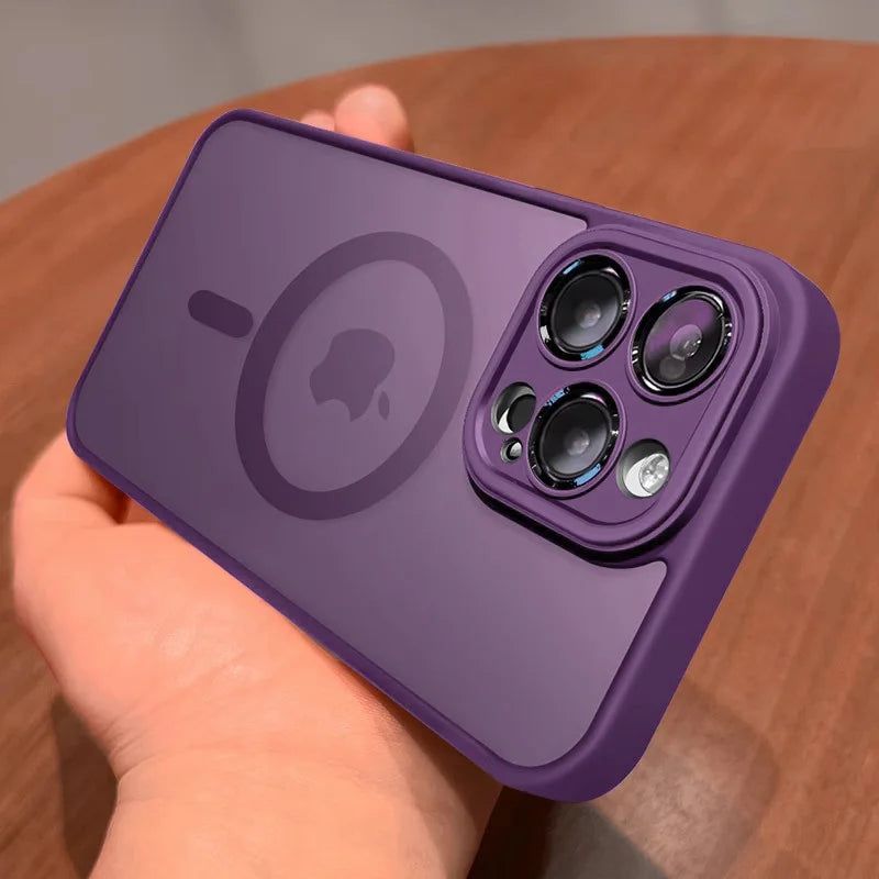 iPhone Case – Sleek Protection, Effortless Style.