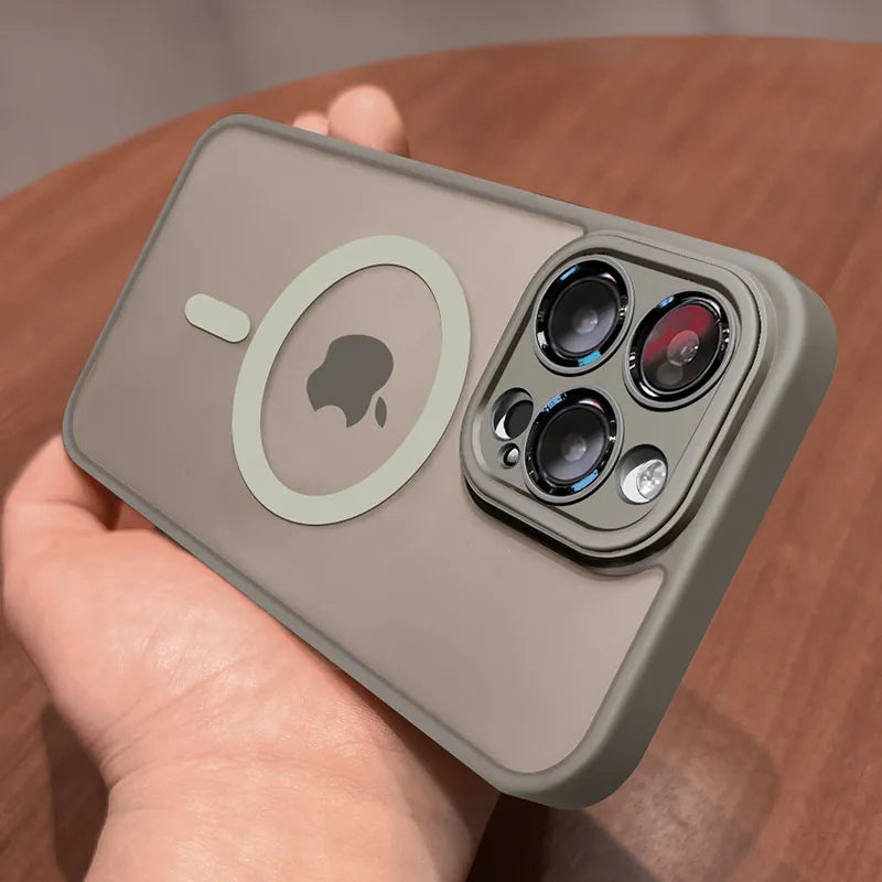 iPhone Case – Sleek Protection, Effortless Style.